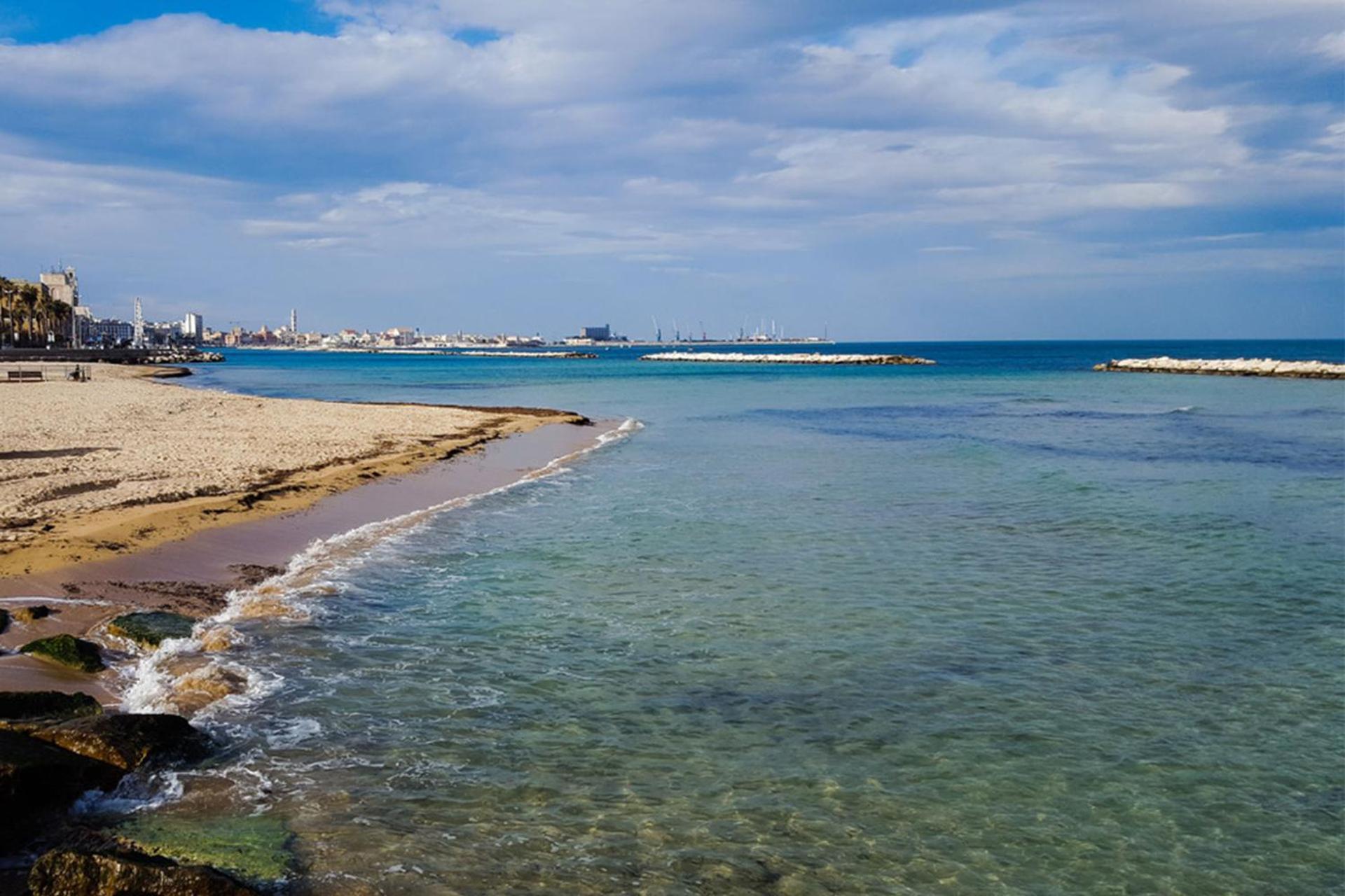 Hope Seaview Bari